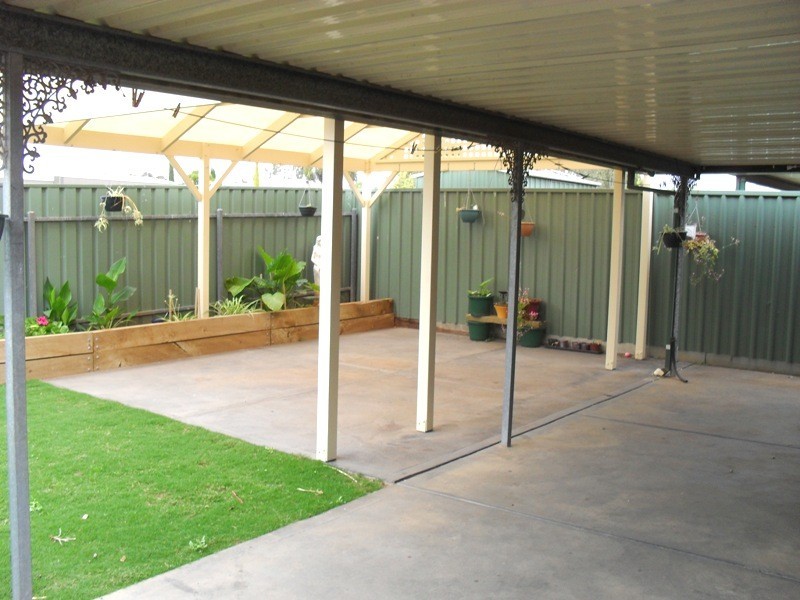 3 Springbank Grove, Blakeview SA 5114