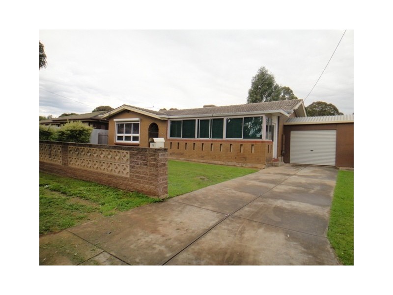 35 London Drive, Salisbury East SA 5109
