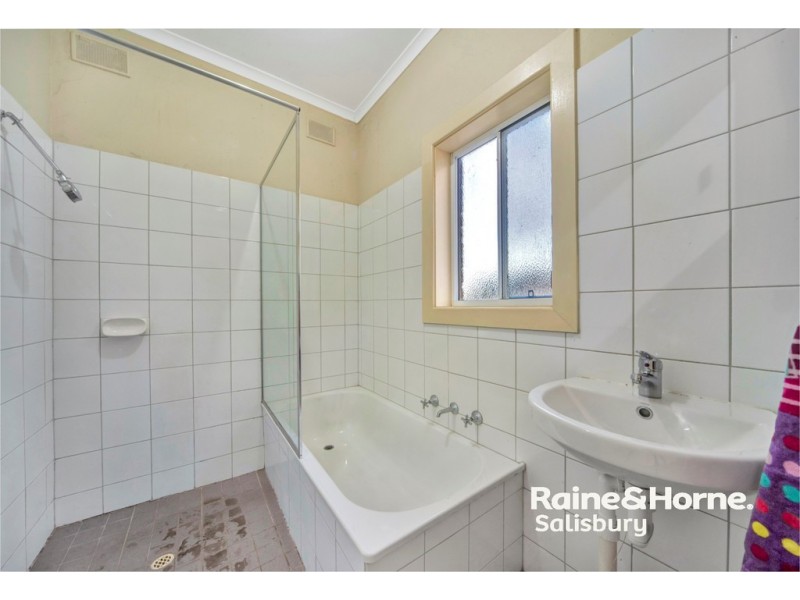 23 Plaitford Street, Elizabeth Vale SA 5112