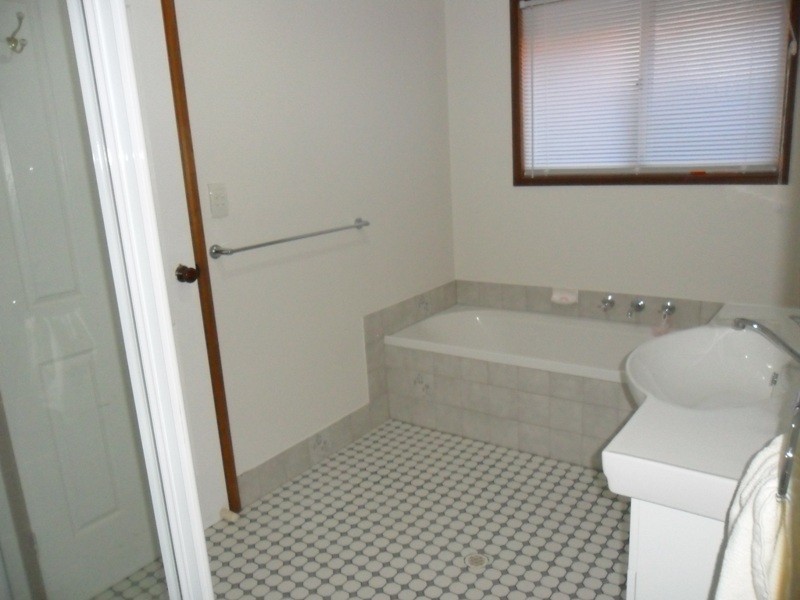 18 Pisani Court, Golden Grove SA 5125