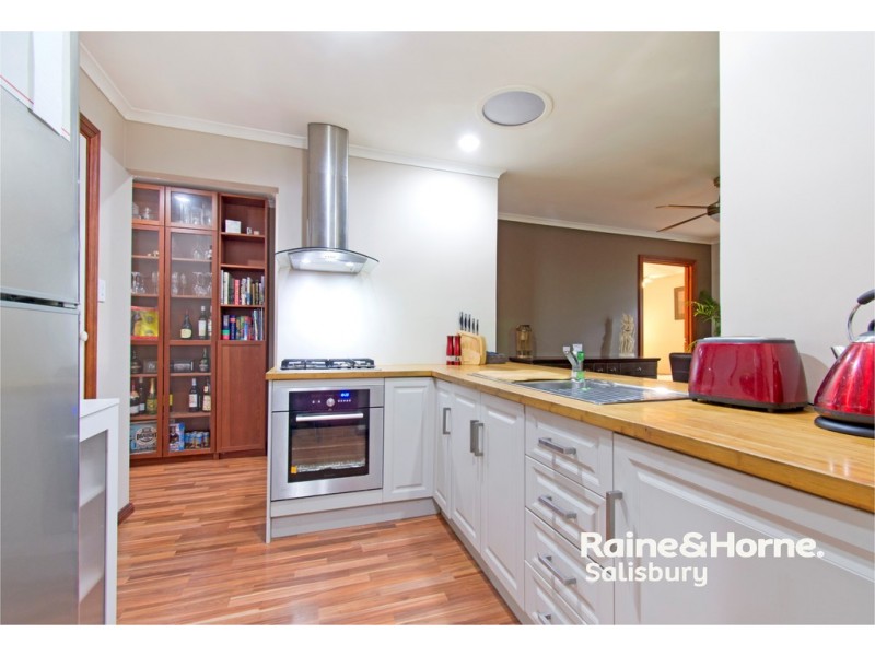 4 Wachtel Crescent, Burton SA 5110