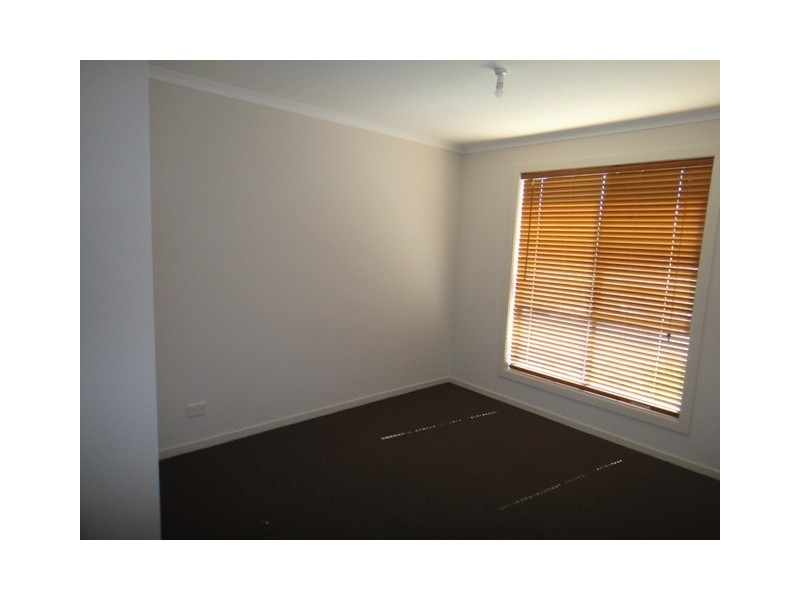 5 Liverpool Place, Elizabeth Park SA 5113