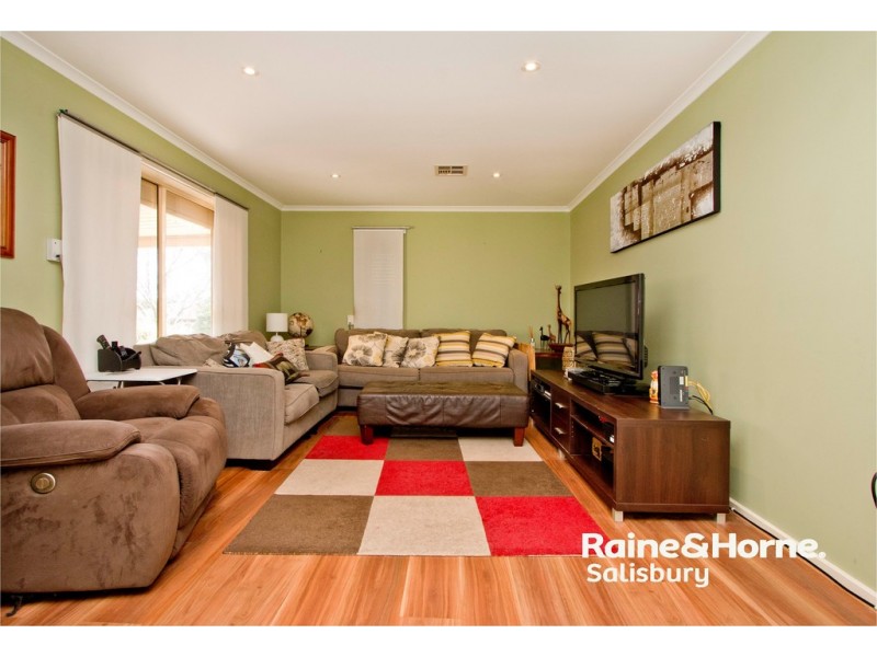 18 Islay Court, Greenwith SA 5125