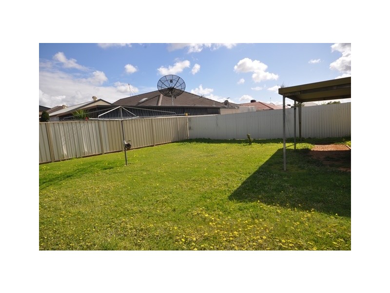 13 Malta Drive, Parafield Gardens SA 5107