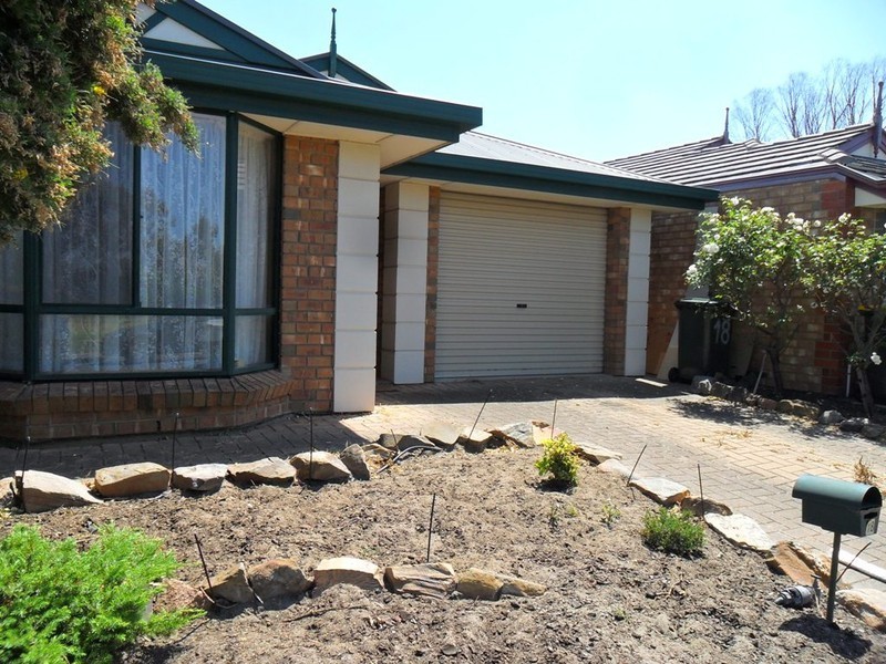 18 Chaplin Avenue, Hillcrest SA 5086