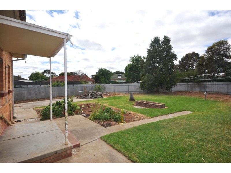 36 Burcombe Street, Elizabeth Vale SA 5112