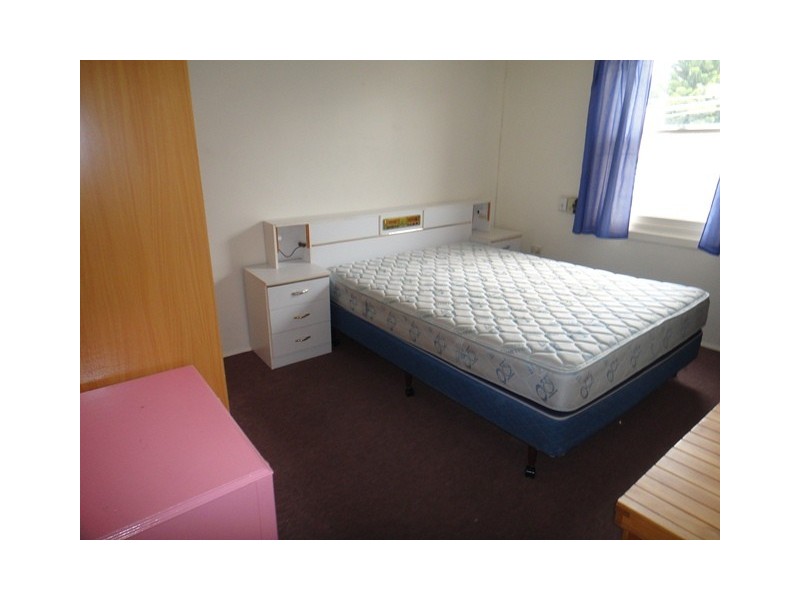 17 Wexcombe Street, Elizabeth Vale SA 5112