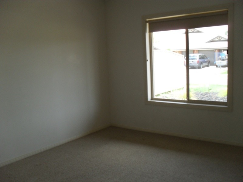 9 Desyllas Drive, Burton SA 5110