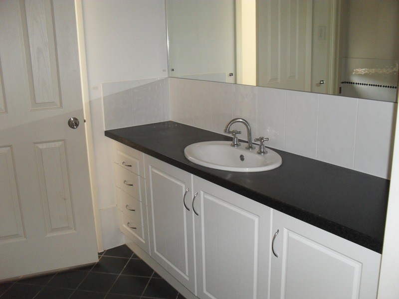 9 Desyllas Drive, Burton SA 5110