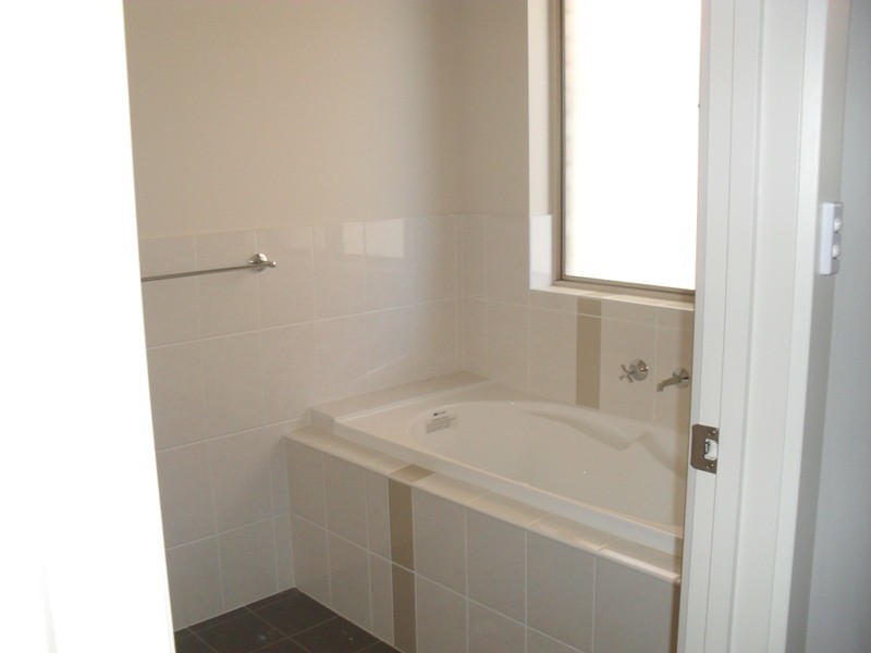 13 The Avenue, Blakeview SA 5114