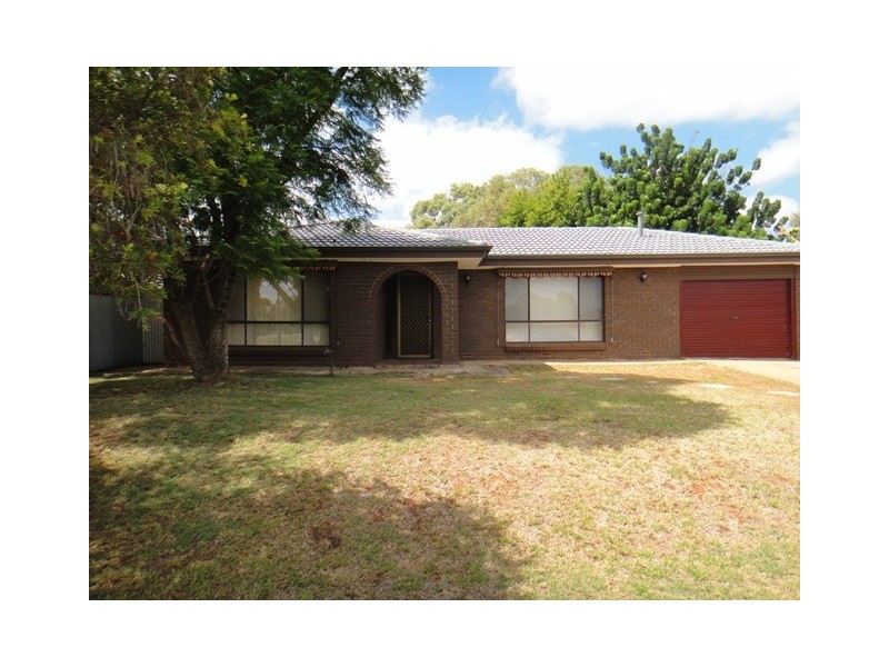 4 Iveleary Avenue, Salisbury East SA 5109