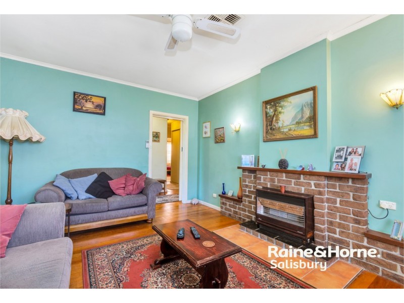 28 Devon Drive, Salisbury SA 5108