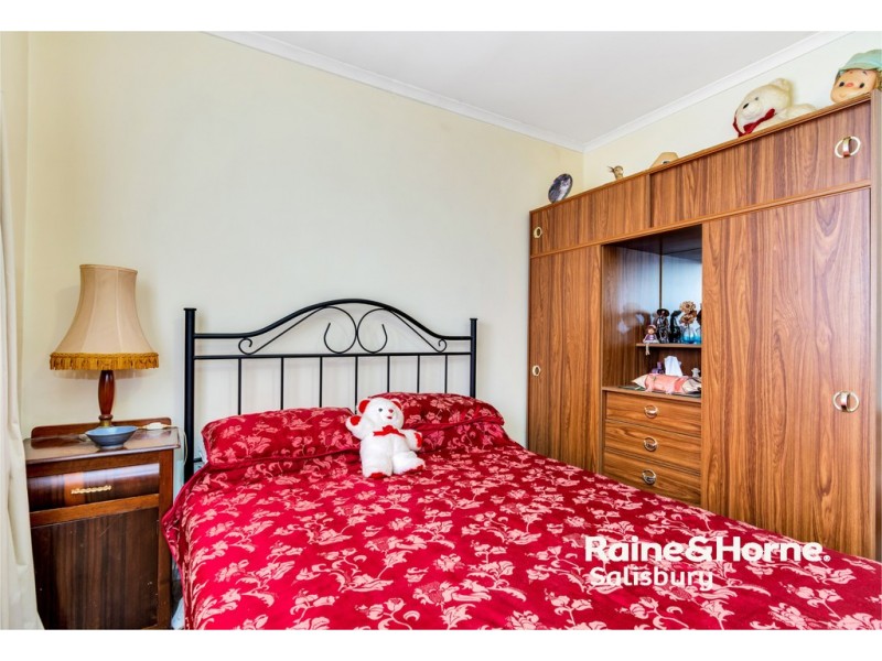 28 Devon Drive, Salisbury SA 5108