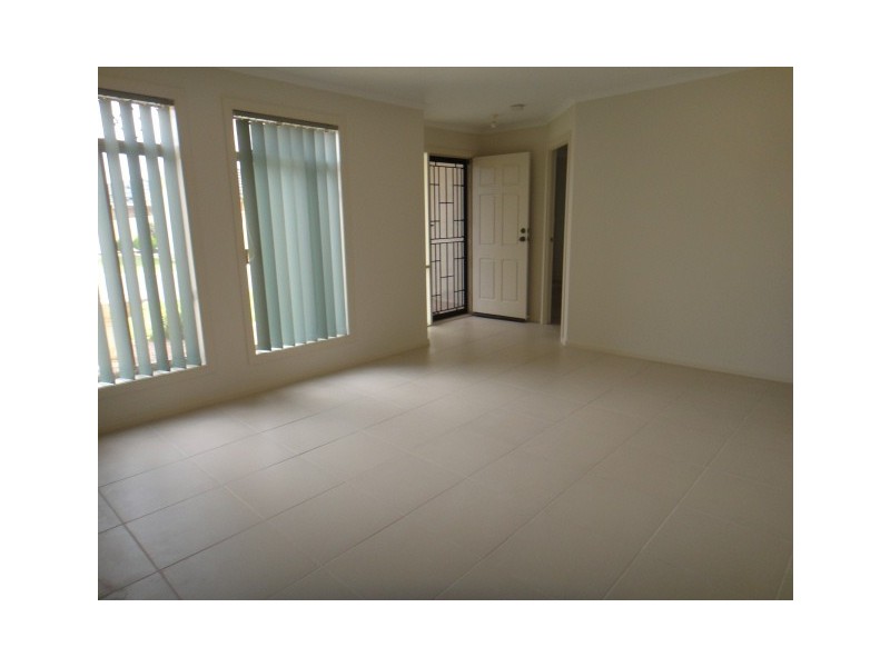 8 Meadow Lane, Para Hills West SA 5096