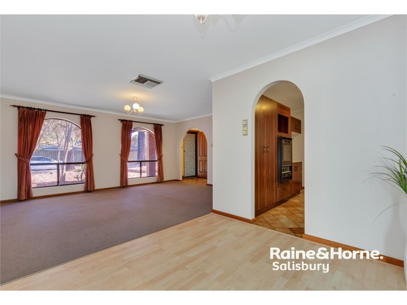 7 Caulfield Crescent, Paralowie SA 5108