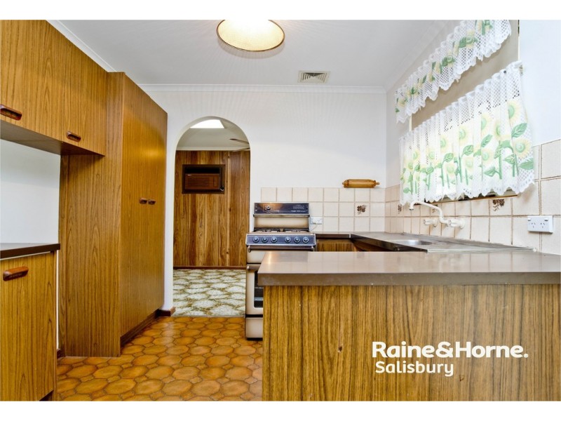 21 Bonython Street, Salisbury Plain SA 5109