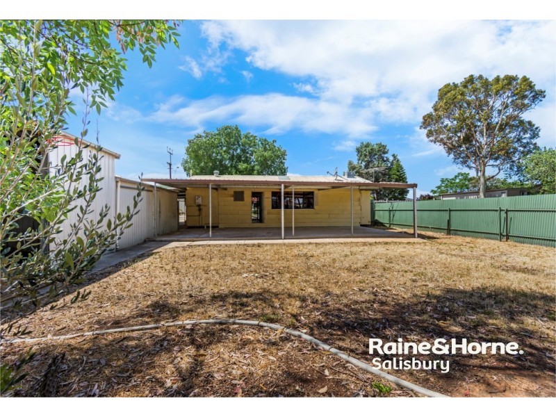 16 Lakeland Road, Munno Para West SA 5115