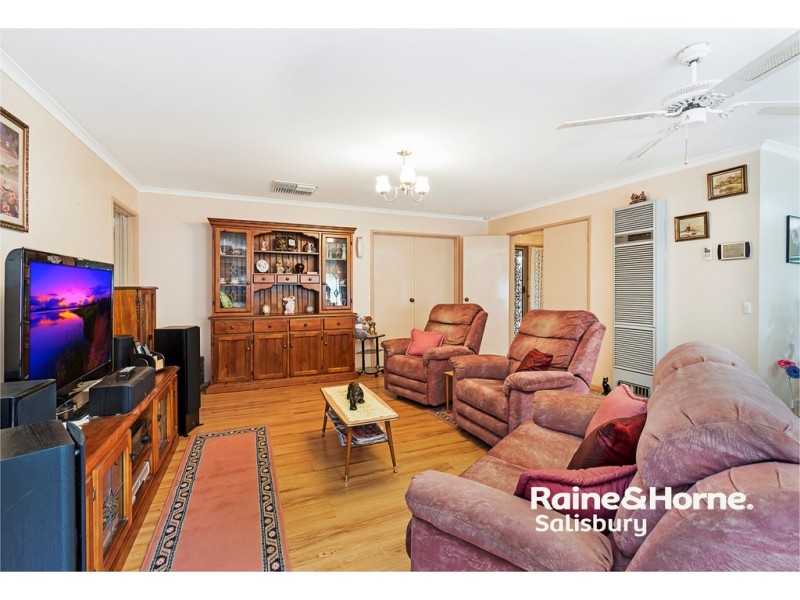 25 Birchdale Circuit, Hillbank SA 5112