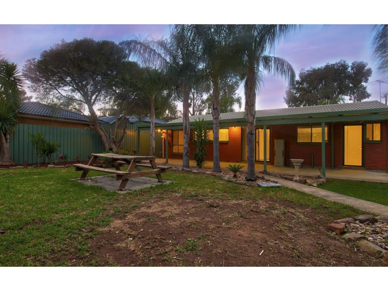 13 Mallett Avenue, Brahma Lodge SA 5109