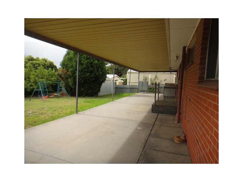 11 Pringle Avenue, Surrey Downs SA 5126