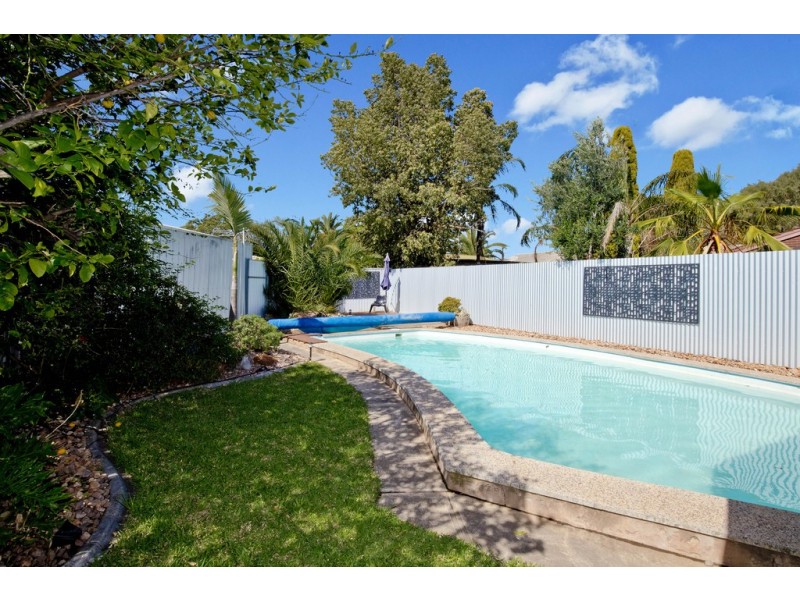 5 Bridle Court, Salisbury Plain SA 5109