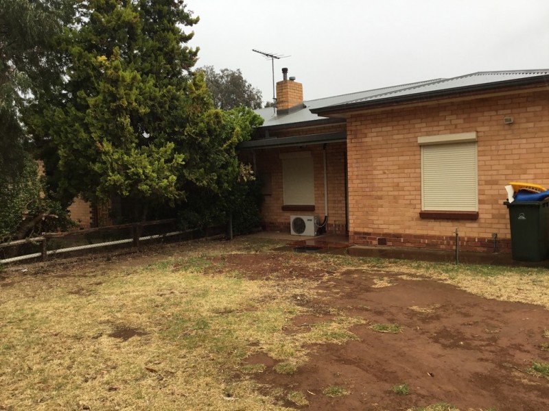 18 Barrow Crescent, Elizabeth Vale SA 5112