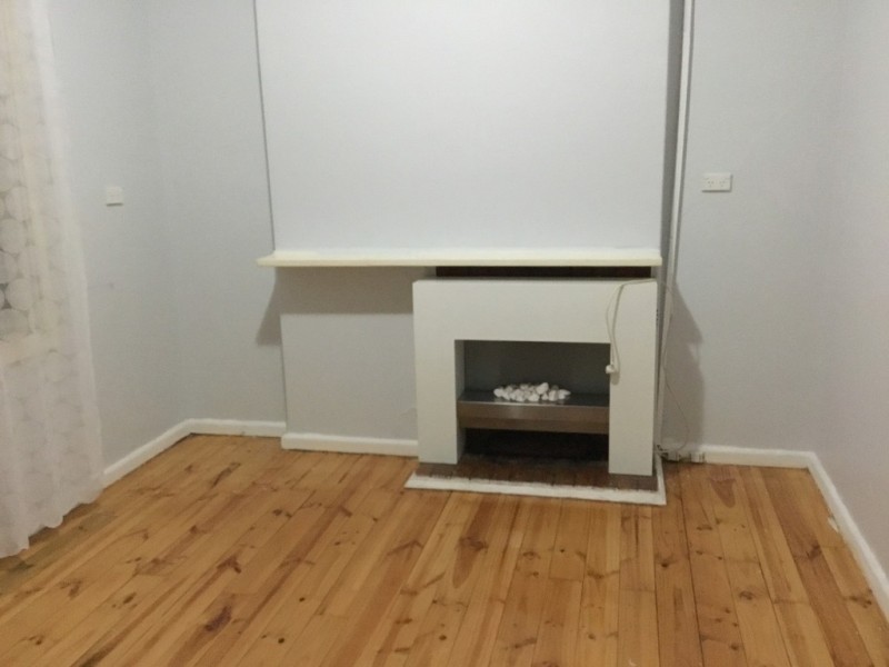 18 Barrow Crescent, Elizabeth Vale SA 5112