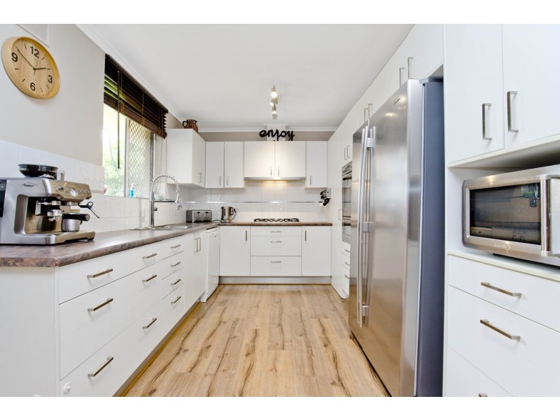 16 Johnswood Drive, Salisbury Park SA 5109