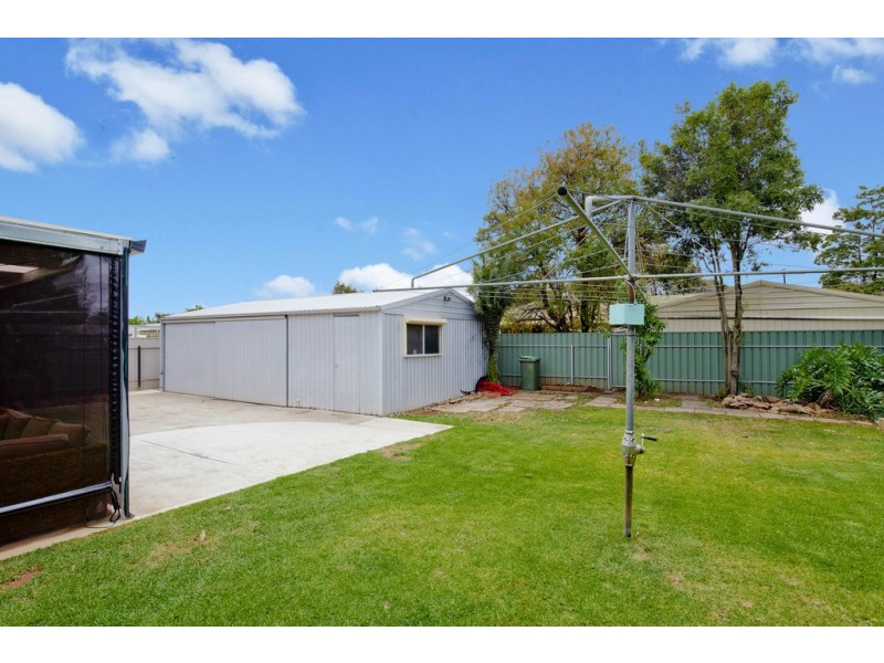 16 Johnswood Drive, Salisbury Park SA 5109