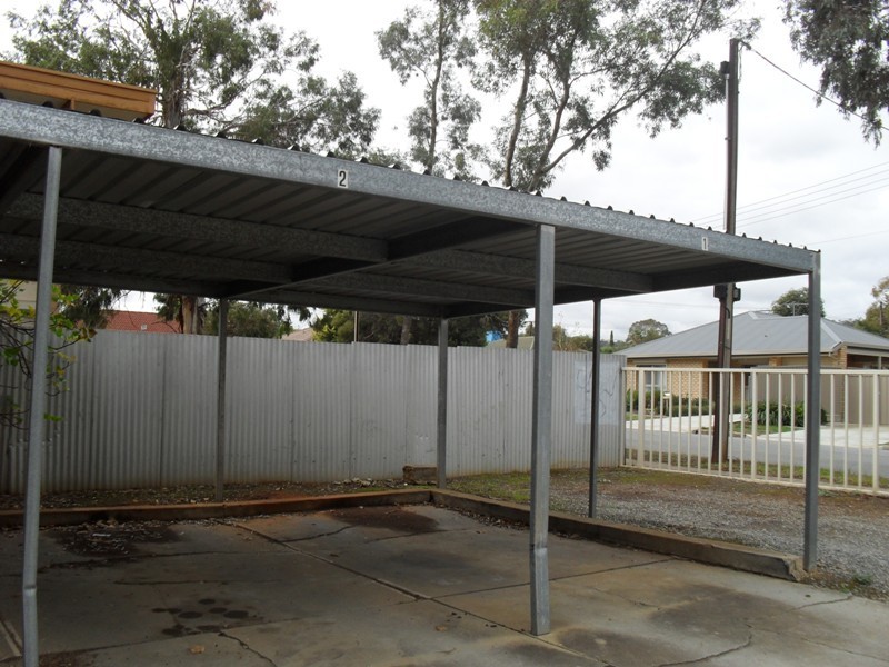 1/2 Leeds Street, Salisbury East SA 5109