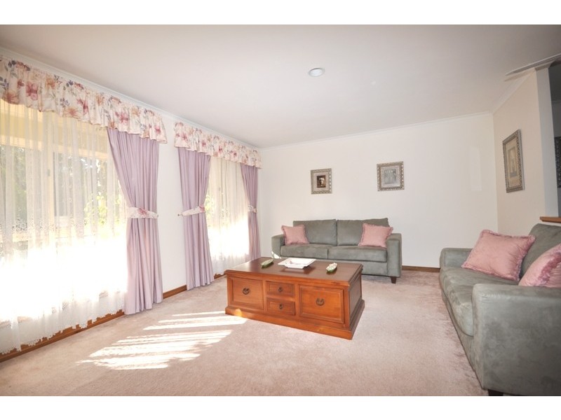 16 Roseworthy Drive, Andrews Farm SA 5114