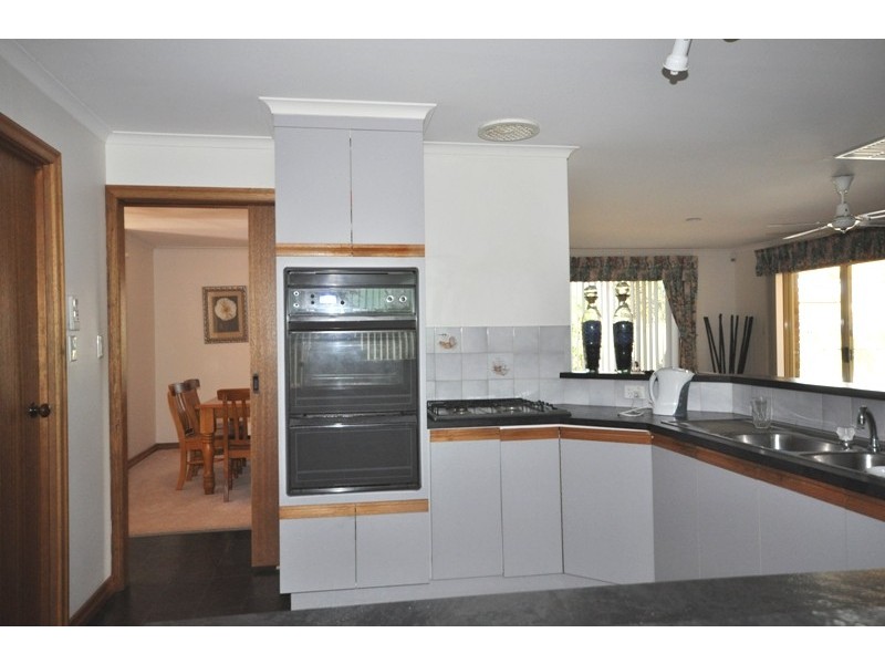 16 Roseworthy Drive, Andrews Farm SA 5114