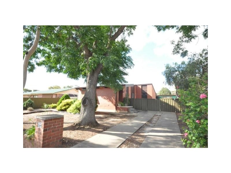 95 McKenzie Road, Elizabeth Downs SA 5113