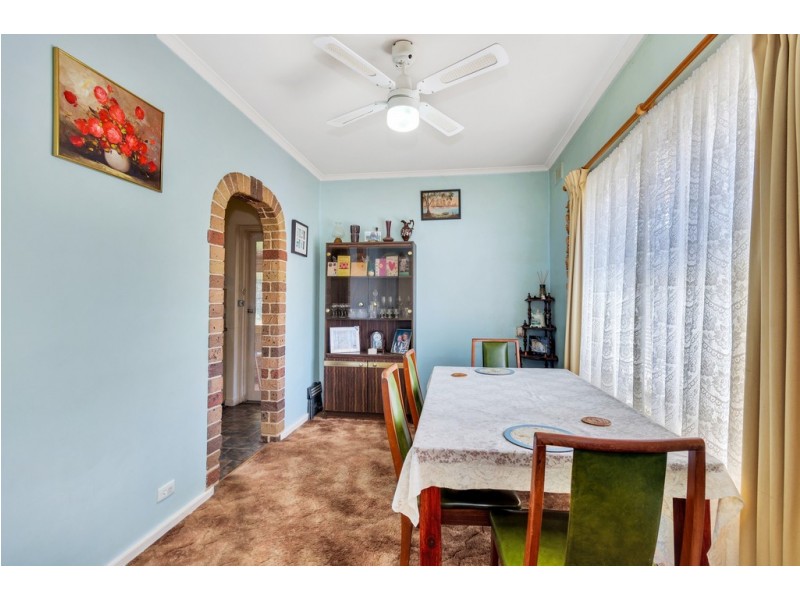 28 DEVON DRIVE, Salisbury SA 5108