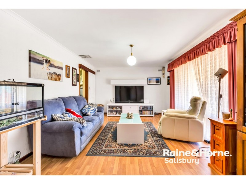 6 Myall Boulevard, Salisbury SA 5108