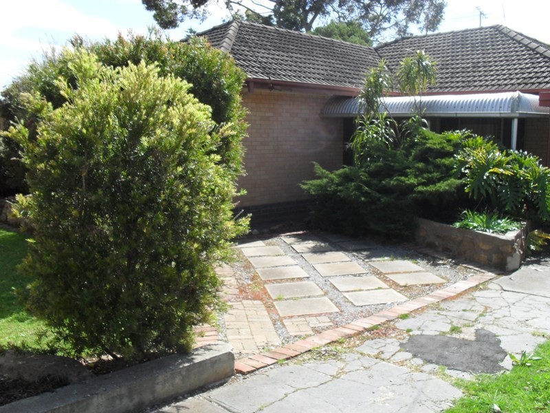 16 Keith Street, Para Hills SA 5096