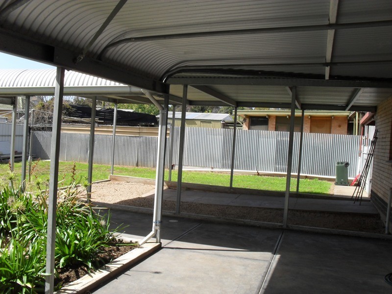 16 Keith Street, Para Hills SA 5096