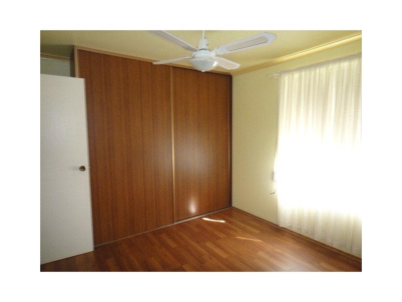 12  Bond Avenue, Burton SA 5110