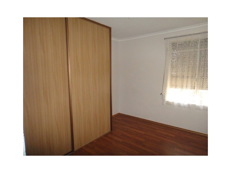 12  Bond Avenue, Burton SA 5110