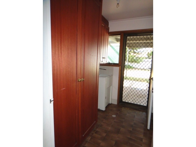 12  Bond Avenue, Burton SA 5110