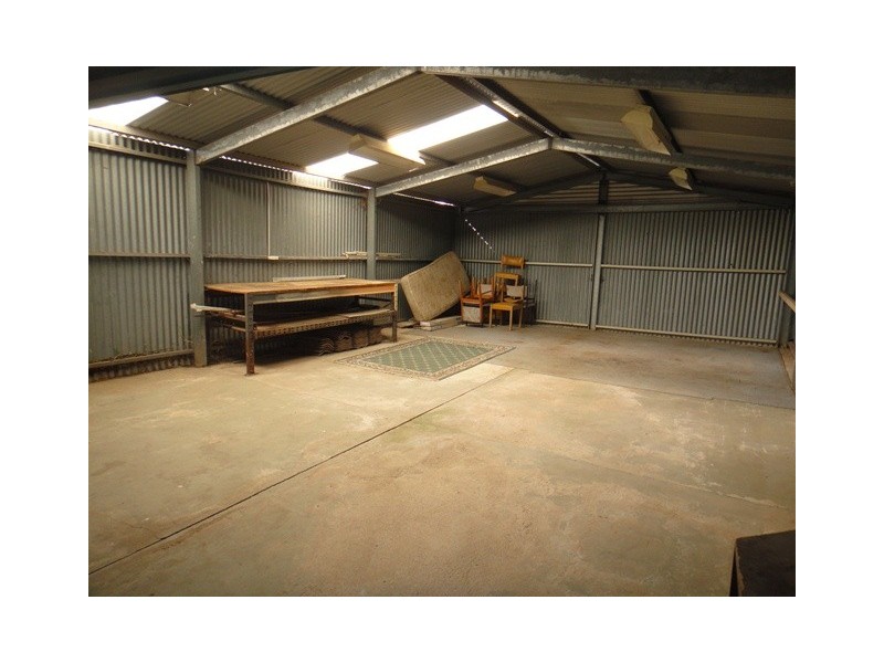 12  Bond Avenue, Burton SA 5110