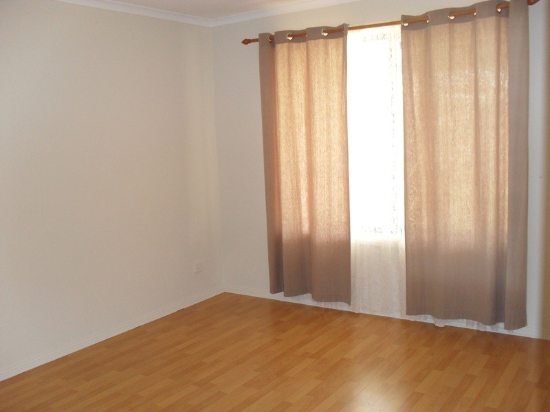 8 Martinwood Close, Burton SA 5110