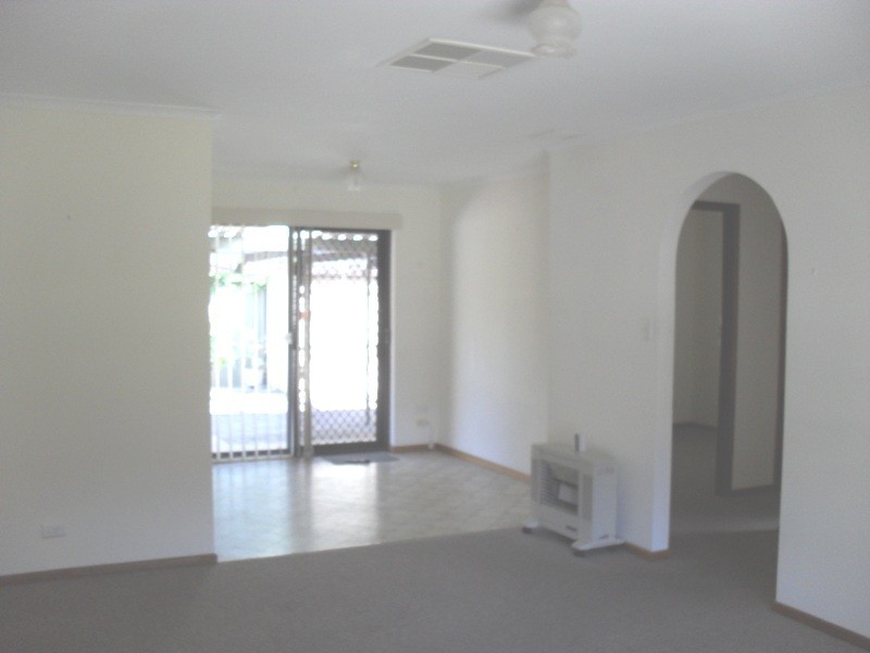 1/14 Gretel Crescent, Paralowie SA 5108