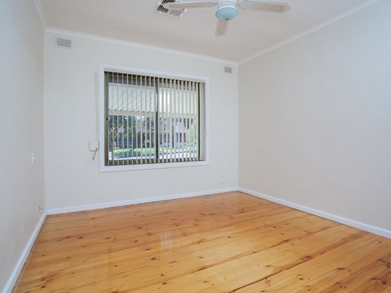 27 Piccadilly Road, Salisbury East SA 5109