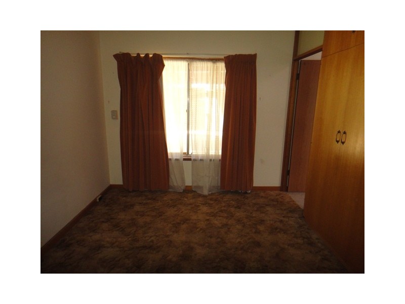 11 Kylie Crescent, Hillbank SA 5112