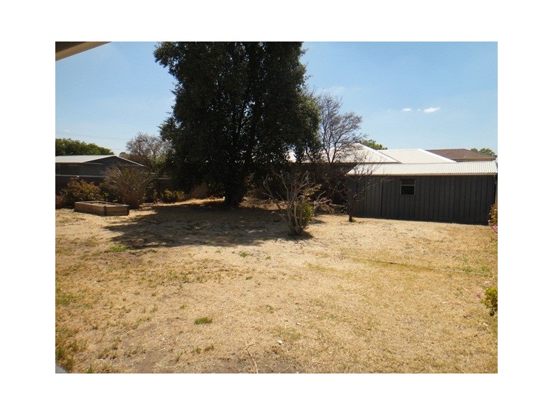 4 Birdwood Road, Greenacres SA 5086