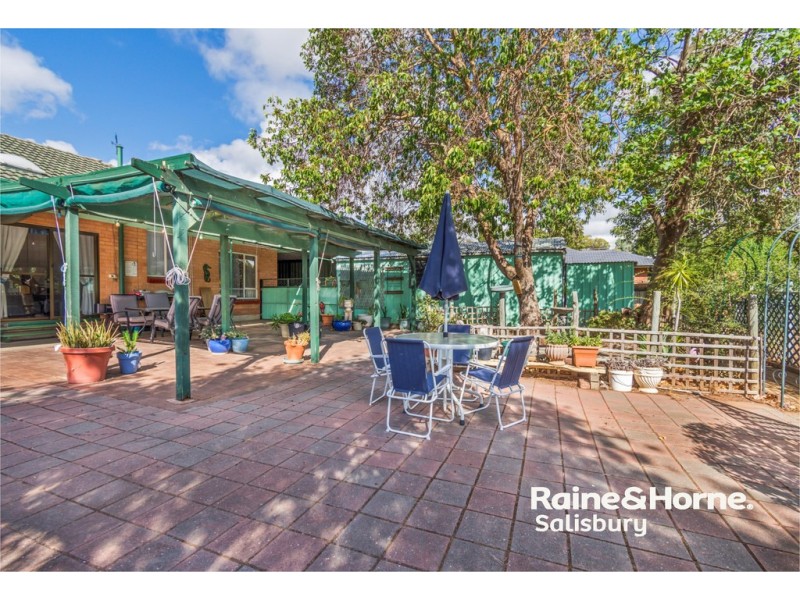 15 Angela Avenue, Brahma Lodge SA 5109