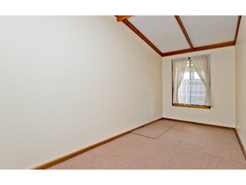 33 London Drive, Salisbury East SA 5109