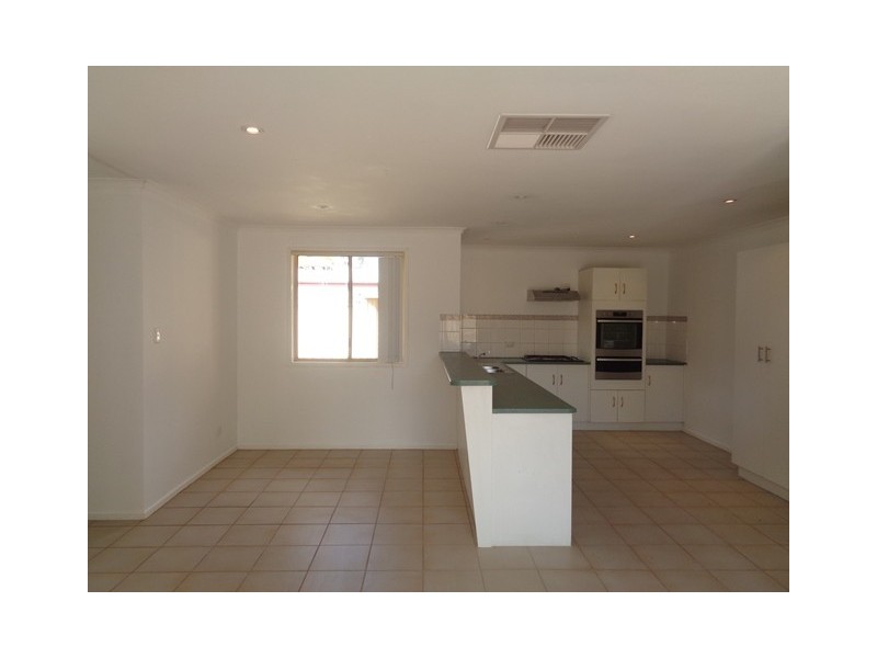 32 Ronaldo Way, Paralowie SA 5108