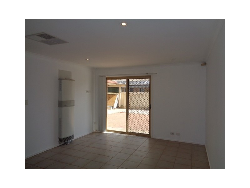 32 Ronaldo Way, Paralowie SA 5108